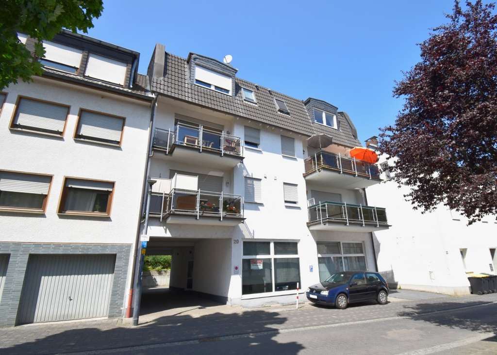 Immobilie in Sinzig - Nutzungsänderung in Wohnraum möglich - Erdgeschosswohnung in 7-Parteienhaus in Sinzig - Bild 0