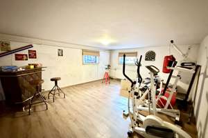 Property thumbnail 16