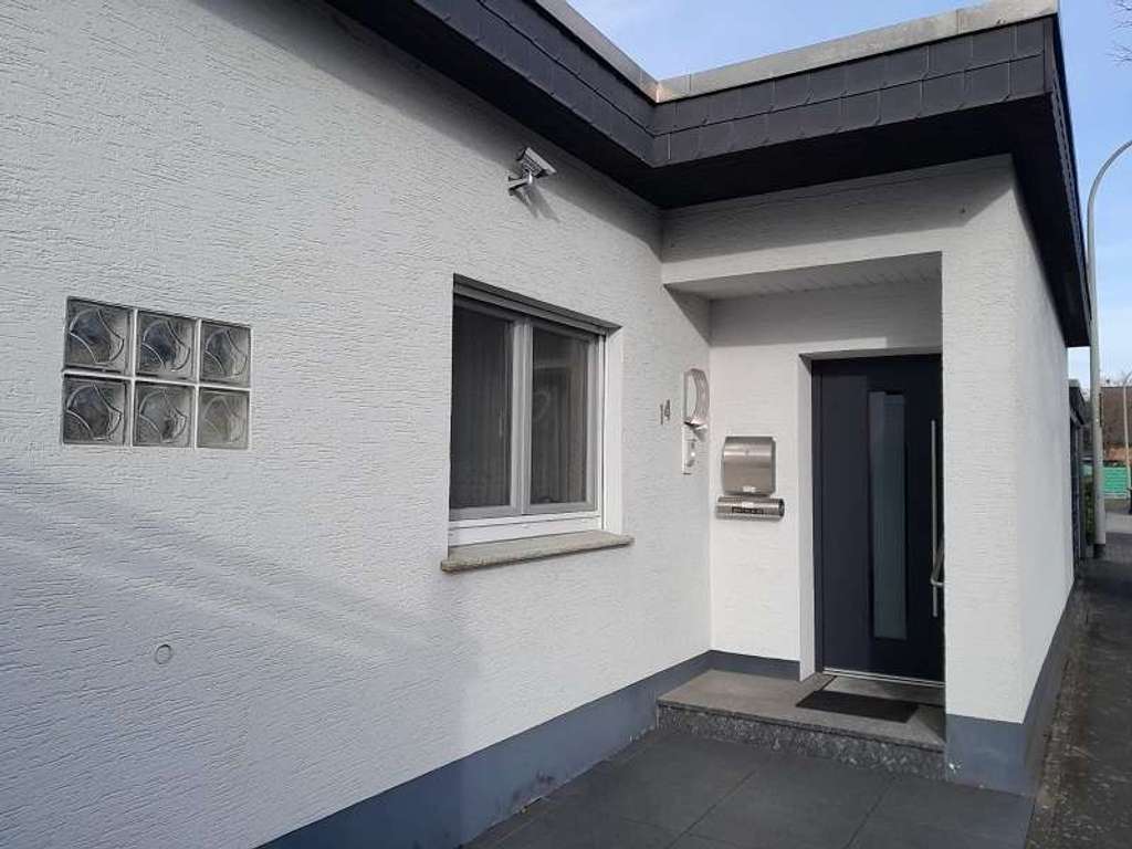 Immobilie in Delbrück - Gepflegter Bungalow in Delbrück auf Erbpachtgrundstück! - Bild 1