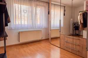 Perfektes Familien Reihenendhaus mit Wintergarten, Gartenhütte & Garage sowie Gäste WC – Bremen – Vorschaubild 12