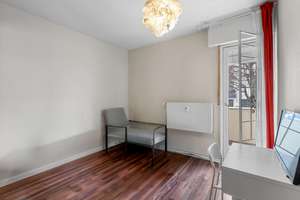 Balkon zum Durchatmen – gepflegte Hochparterre-Wohnung in ruhiger Lage