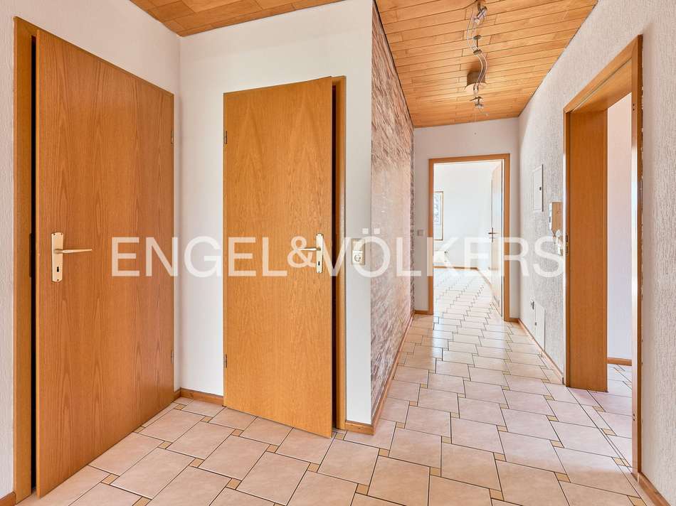 Zentraler Wohnungsflur