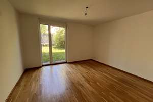 4 Zimmer mit Garten und Souterrain in Lerchenau-München – Die vollständige Adresse der Immobilie erhältst du vom Anbieter., 80935 Lerchenau-Ost, München – Vorschaubild 2