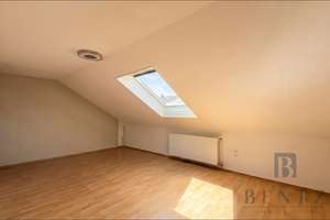Wohnen mit Blick ins Grüne – gepflegtes Reihenmittelhaus mit Garten, Balkon und Vollkeller – Die vollständige Adresse der Immobilie erhältst du vom Anbieter., 27574 Schiffdorferdamm, Bremerhaven – Vorschaubild 9