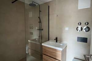 Stilvolle Galerie-Wohnung mit Balkon, 3 Sanitäreinheiten & TG-Stellplatz in Essen-Burgaltendorf – Alte Hauptstraße 104a, 45289 Burgaltendorf, Essen – Vorschaubild 20