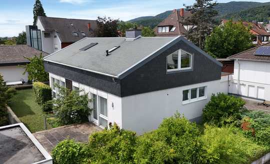 Sonnenverwöhntes Einfamilienhaus mit Ausbaupotenzial