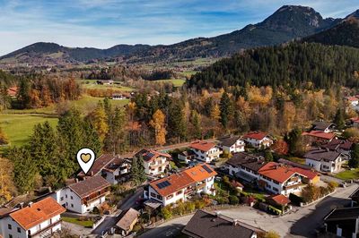 Grundstück mit Einfamilienhaus in sonniger Lage von Aurach - Raum für neue Ideen