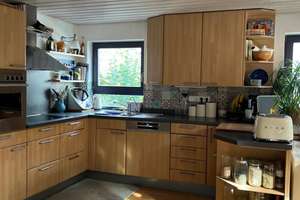 Helles, offen gestaltetes Einfamilienhaus mit Balkon & Kachelofen – Wilferdinger Straße 12 12, 75236 Kämpfelbach – Vorschaubild 4