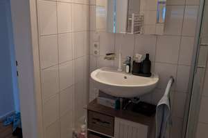 Vollmöblierte, zentrale 2,5- Zimmer Wohnung mit großer Dachterasse  – Die vollständige Adresse der Immobilie erhältst du vom Anbieter., 53113 Gronau, Bonn – Vorschaubild 12