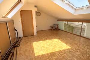 gepflegte Maisonettewohung mit großem Sonnenbalkon – Die vollständige Adresse der Immobilie erhältst du vom Anbieter., 45356 Vogelheim, Essen – Vorschaubild 7