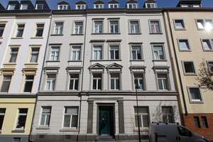 Helle 2-Zimmer-Wohnung im Gründerzeithaus – ruhig, grün & mitten in Aachen – Steinkaulstraße 40, 52070 Adalbertsteinweg, Aachen – Vorschaubild 2