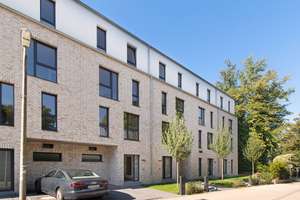 Zentral und familienfreundlich - Neubau Stadthaus mit 6,5 Zimmern in Alsterdorf