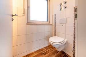 KENSINGTON - Exklusiv - Nachhaltiges Wohnen: Modernes KfW-70 Zweifamilienhaus mit schönem Garten – Dachau (Kreis) – Vorschaubild 13
