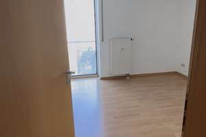 Platzwunder in Schleußig: Lichtdurchflutete 4-Zimmer-Wohnung mit ca. 98 m² – Die vollständige Adresse der Immobilie erhältst du vom Anbieter., 4229 Schleußig, Leipzig – Vorschaubild 7
