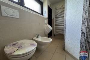 Property thumbnail 32