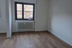 Neu sanierte 2-Zimmer-Wohnung mit Balkon in zentraler Innenstadtlage von Pforzheim – Die vollständige Adresse der Immobilie erhältst du vom Anbieter., 75172 Innenstadt, Pforzheim – Vorschaubild 3
