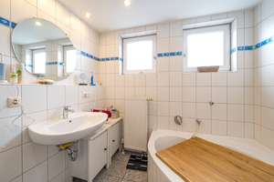Gepflegte Maisonette-Wohnung in gefragter Lage im Marschwegviertel – Die vollständige Adresse der Immobilie erhältst du vom Anbieter., 26131 Eversten, Oldenburg (Oldenburg) – Vorschaubild 15