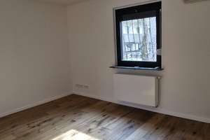 Hinterhof Haus mit großem Garten und Garage – Bergisch Gladbacher Str. 1083, 51069 Dellbrück, Köln – Vorschaubild 6