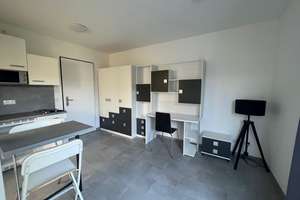 Möblierte Ein-Zimmer-Studenten-Apartments in bester Lage – Neuenahrer Straße 3, 53115 Weststadt, Bonn – Vorschaubild 2