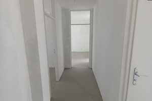 Sanierte 3-Zimmerwohnung mit Balkon in grünem Umfeld – Kissinger Str. 10, 40229 Düsseldorf – Vorschaubild 8