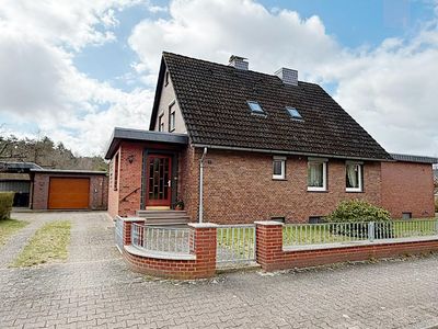 Einfamilienhaus mit Einliegerwohnung auf großem Grundstück in Dannenberg / OT. Prisser