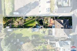 ! Zentral aber nicht mitten drin !
Ein Bungalow in Hüthum, immer eine gute Wahl. – Emmerich am Rhein, Kleve (Kreis), 46446 Kleve (Kreis) – Vorschaubild 27