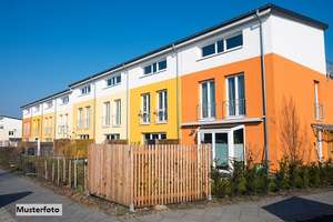 Doppelhaushälfte nebst Garage