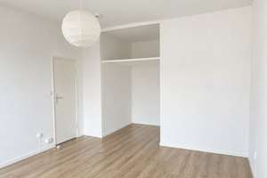 Bezugsfreie + helle 2-Zi-Whg. ZENTRAL in Tempelhof + Süd-Balkon + Lift + Keller – Die vollständige Adresse der Immobilie erhältst du vom Anbieter., 12101 Tempelhof, Berlin – Vorschaubild 6