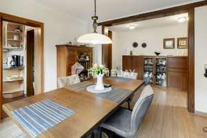 Ihr Zuhause mit viel Charme, Gallerie-Wohnzimmer, Garage & wunderschönem Garten | Ahlhorn – Die vollständige Adresse der Immobilie erhältst du vom Anbieter., 26197 Großenkneten – Vorschaubild 10