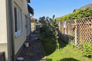 Haus für Natur- und Gartenliebhaber mit super Anbindung in die City: U5, S5, 20/40 Min bis Alex/Zoo) – Apfelwicklerstr. 17, 12683 Biesdorf, Berlin – Vorschaubild 9