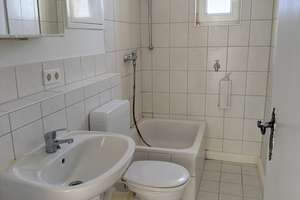 schöne 2-Zi.-Whg. mit Balkon *  ruhige Lage * 52 m² – Feselenstr. 26, 85053 Südost, Ingolstadt – Vorschaubild 6
