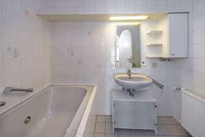 Großzügiger Bungalow in begehrter Wohnlage mit Garage & Stellplätzen – Die vollständige Adresse der Immobilie erhältst du vom Anbieter., 51375 Schlebusch, Leverkusen – Vorschaubild 16