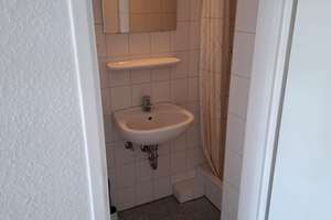 *** 1,5 Zimmer mit Balkon, Küche, Bad, renoviert, inkl. Strom und Internet*** – Kavenstr. 8, 52072 Ponttor, Aachen – Vorschaubild 5
