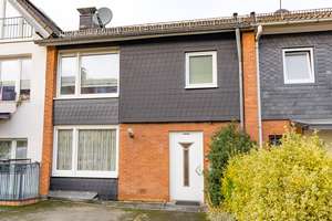 Gepflegtes, kleines Reihenmittelhaus mit PKW-Stellplatz in Kürten-Weiden – Die vollständige Adresse der Immobilie erhältst du vom Anbieter., 51515 Kürten – Vorschaubild 1
