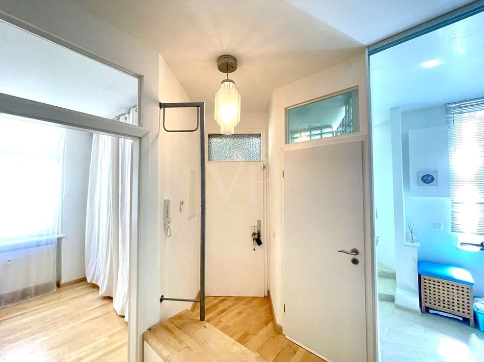 c7fdb518-557c-4a15-a2e9-a8edd8