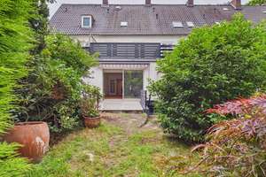 Erstbezug nach Sanierung: Stilvolles Reihenhaus mit Garten, Dachterrasse & Garage – Alte Landstraße 40, 38446 Steimker Berg, Wolfsburg – Vorschaubild 16