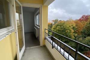 Gut geschnittene 2-Zimmer-Wohnung mit Balkon // 4. OG mitte – Eisenacher Str. 27, 38444 Westhagen, Wolfsburg – Vorschaubild 1