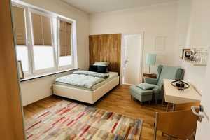 Hochwertiges - möbliertes Appartement im Zentrum - in ruhiger Lage °°5 Min zur Kö°° zu vermieten!! – Graf-Adolf-Str. 55, 40210 Düsseldorf – Vorschaubild 1