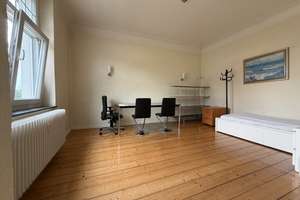 ++ Charmanter Altbautraum: 2-Zimmer-Wohnung mit Balkon & Dielenboden in perfekter Lage! ++ – Henriettenstr. 20, 42719 Wald, Solingen – Vorschaubild 4