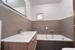 Gepflegtes Einfamilienhaus mit Balkon, Garten und Garage! – 63785 Obernburg am Main – Vorschaubild 19