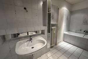 Attraktive 3-Zimmer-Wohnung mit großem Balkon in Wuppertal-Cronenberg – Die vollständige Adresse der Immobilie erhältst du vom Anbieter., 42349 Cronenberg, Wuppertal – Vorschaubild 6
