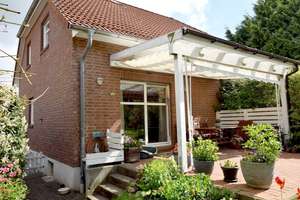 Wunderschönes, sehr gepflegtes Einfamilienhaus mit liebevoll angelegtem Garten... – Die vollständige Adresse der Immobilie erhältst du vom Anbieter., 38350 Helmstedt – Vorschaubild 11