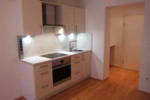 Altbau-Highlight in der Maxvorstadt: Stilvolle 2‑Zimmer‑Wohnung mit gläsernem Lift – provisionsfrei – Die vollständige Adresse der Immobilie erhältst du vom Anbieter., 80335 Sankt Benno, München – Vorschaubild 4