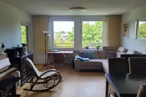 Property thumbnail 1