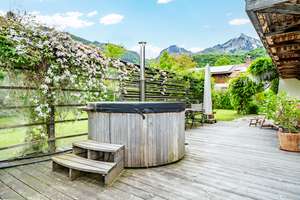 Rarität: 
2014 liebevoll kernsaniertes Anwesen im Landhaus-Stil mit Alpenblick in malerischer Lage – Die vollständige Adresse der Immobilie erhältst du vom Anbieter., 83259 Schleching – Vorschaubild 22