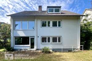 Freistehendes Dreiparteienhaus mit Garage und großem Grundstück in Bad Godesberg - Pennenfeld – Die vollständige Adresse der Immobilie erhältst du vom Anbieter., 53177 Pennenfeld, Bonn – Vorschaubild 3