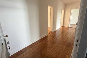 Lebendig wohnen in Kiel: Renovierte 3-Zimmer-Wohnung mit Balkon – Düppelstraße 82, 24105 Blücherplatz, Kiel – Vorschaubild 4