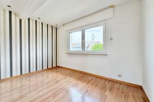 Gurkenland: Familienglück! Einziehen, ankommen, wohlfühlen. Großes EFH/2FH mit Garten und Garage – 40229 Eller, Düsseldorf – Vorschaubild 25