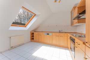 Helle 2-Zimmer-Dachgeschosswohnung mit Stellplatz im Villenquartier Neuholland in Bad Wilhelmshöhe – Kassel – Vorschaubild 9