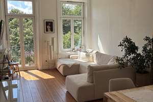 Traumhafter teilmöblierter Altbau, Abschlag 3.500€ – Adenauerallee 46, 20097 St. Georg, Hamburg – Vorschaubild 1